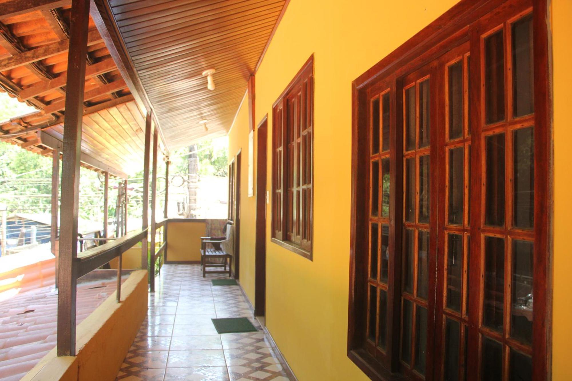 Lonier Villa Inn Economic Vila do Abraao Екстер'єр фото